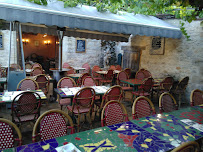 Atmosphère du Restaurant français La Tonnelle à Saint-Cirq-Lapopie - n°9
