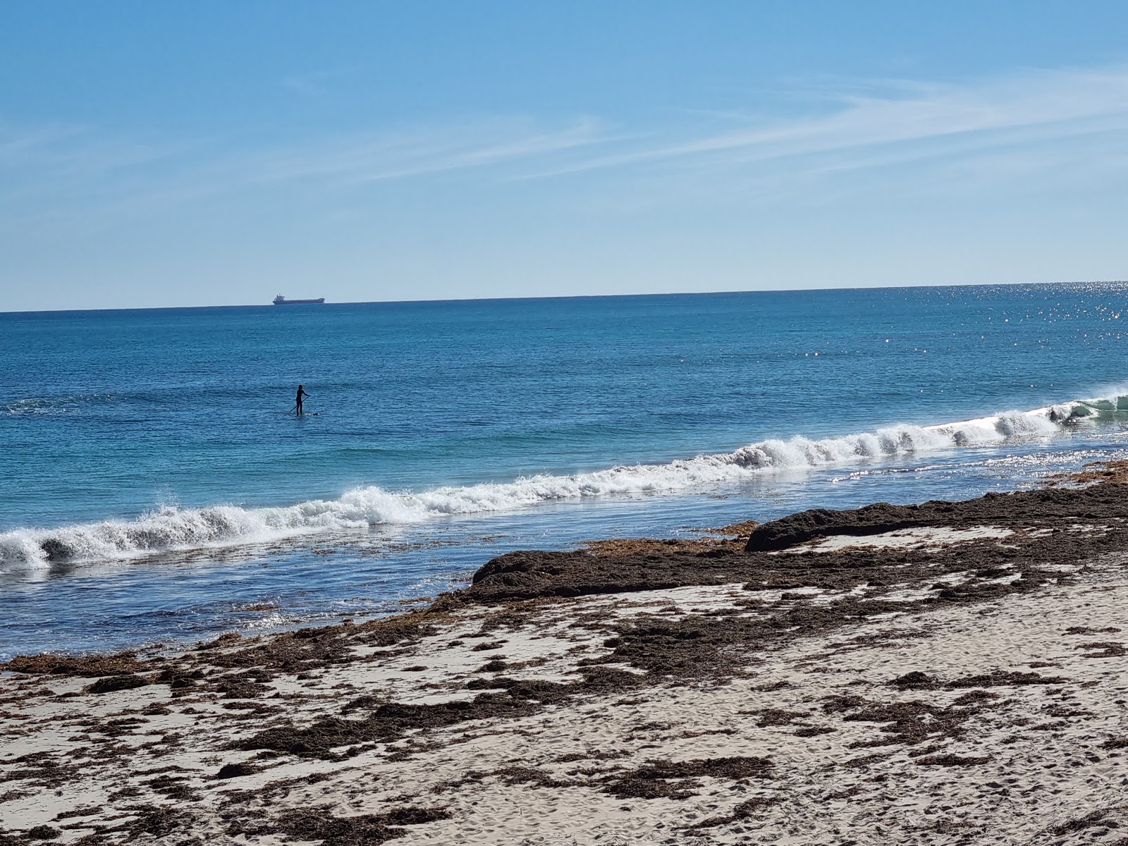 Fotografie cu Sunset Beach - locul popular printre cunoscătorii de relaxare