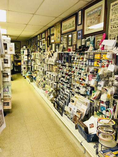 Cross Stitch Peddler, 124 14th St SW # D1, Decatur, AL 35601, USA, 