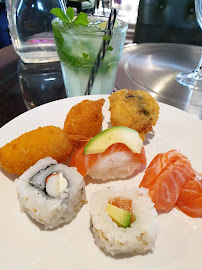Plats et boissons du Restaurant asiatique Sushi Sushi à Saint-Thibault-des-Vignes - n°2