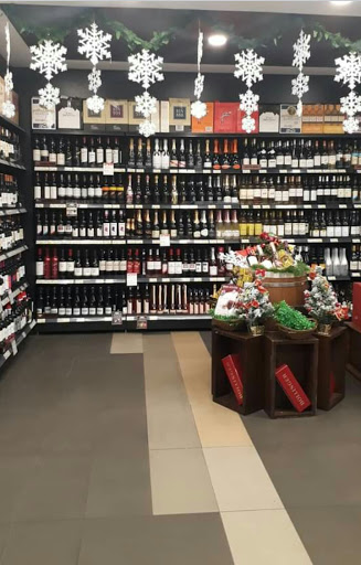 Grocery Store «C-Town Supermarkets», reviews and photos, 565 Uniondale Ave, Uniondale, NY 11553, USA