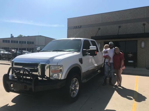 Used Car Dealer «Lone Star Car & Truck», reviews and photos, 1912 Old Denton Rd, Carrollton, TX 75006, USA