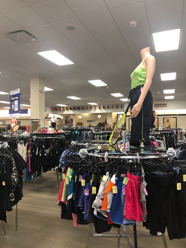 Thrift Store «Discover Goodwill Woodland Park Retail Center», reviews and photos, 101 Paradise Lodge Ln, Woodland Park, CO 80863, USA