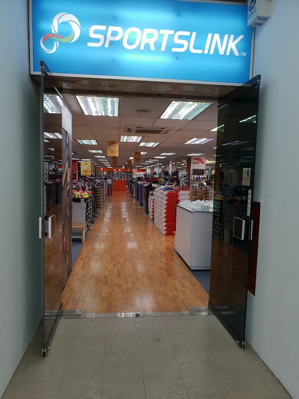 AF1QipM8vHBSnIe_rHHEiczPRIiKQ3PEr_79y2A-l6g7=s800