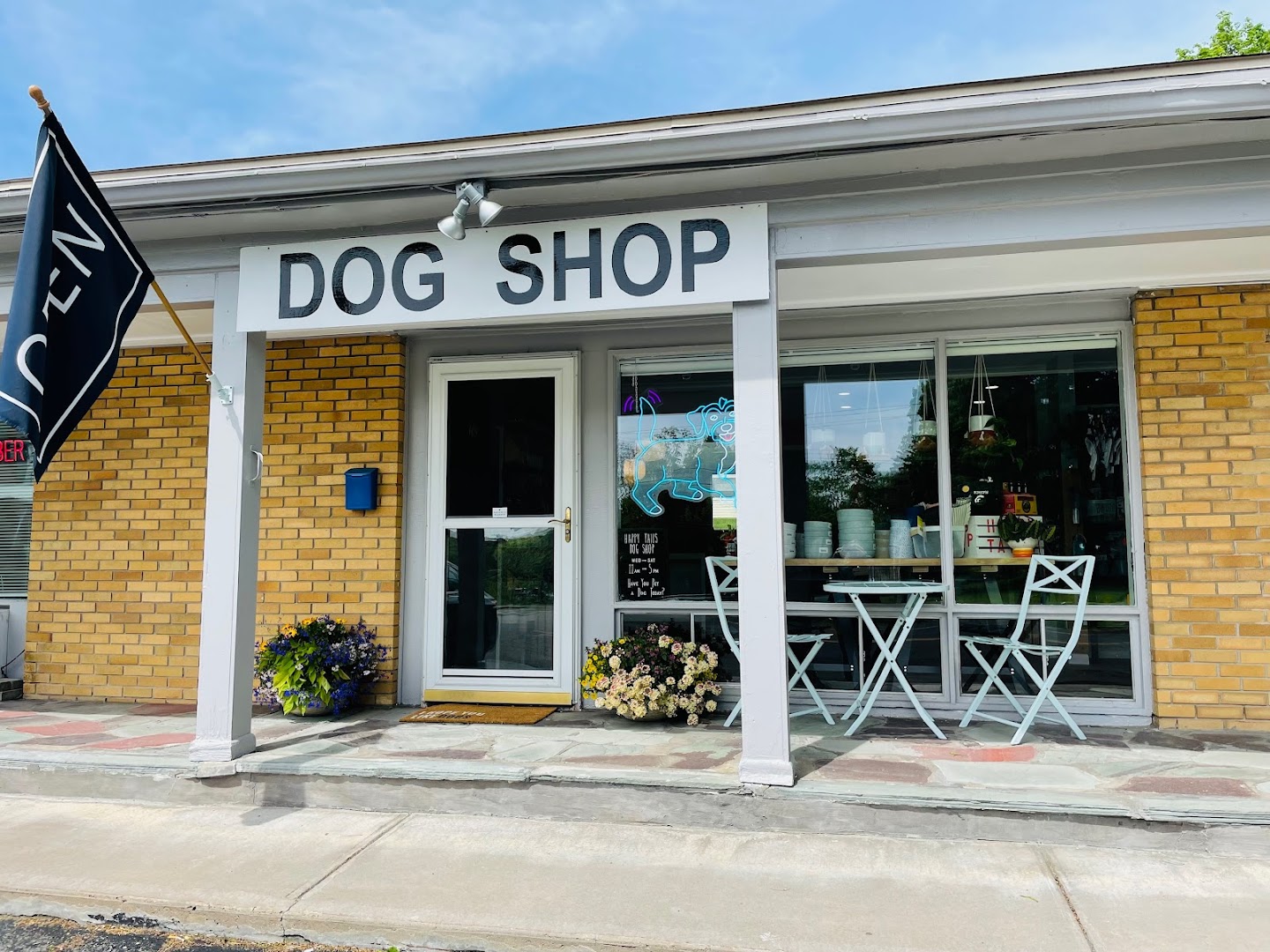 Happy Tails Dog Shop