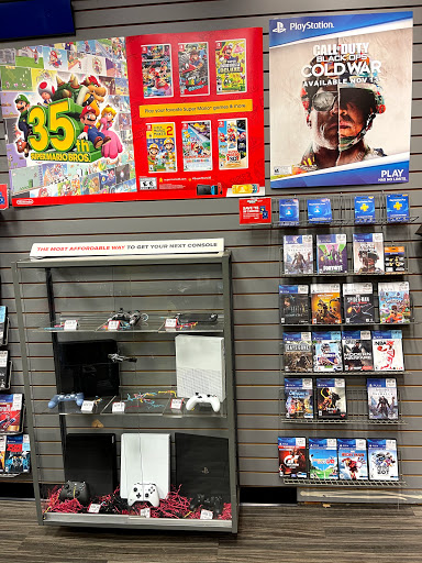 Video Game Store «GameStop», reviews and photos, 184 W Farms Mall, Farmington, CT 06032, USA