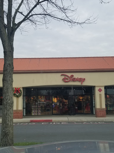 Toy Store «Disney Store», reviews and photos, 127 Outlet Square, Hershey, PA 17033, USA