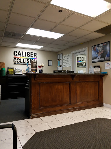 Auto Body Shop «Caliber Collision», reviews and photos, 25238 Anza Dr, Valencia, CA 91355, USA