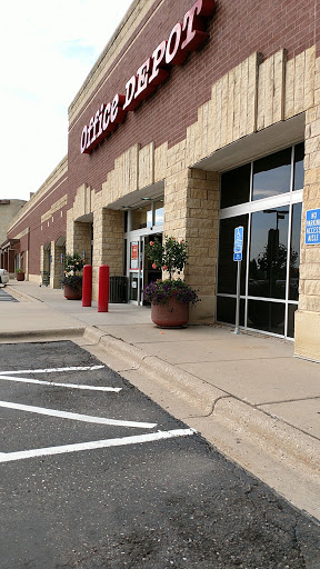 Office Supply Store «Office Depot», reviews and photos, 1005 Plymouth Rd, Minnetonka, MN 55305, USA