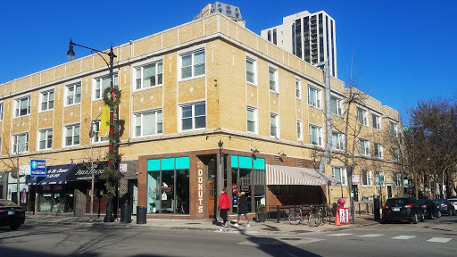 Donut Shop «Firecakes Donuts», reviews and photos, 2453 N Clark St, Chicago, IL 60657, USA