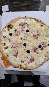 Photos du propriétaire du Pizzeria La Pizza des Grands Pins à Marseille - n°2