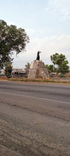 Estatua Nezahualcoyotl