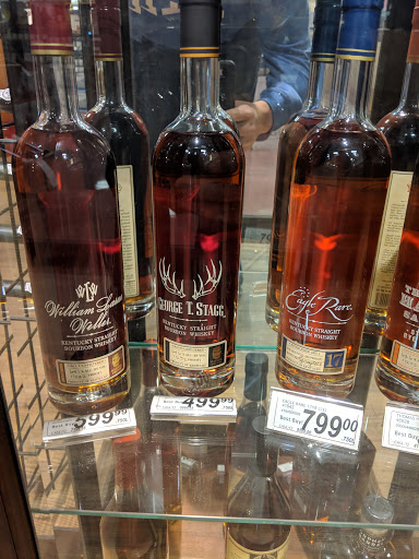 Liquor Store «Premier Group - Premium Wine & Spirits», reviews and photos, 7980 Transit Rd, Buffalo, NY 14221, USA