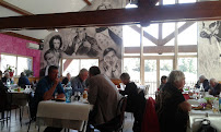 Atmosphère du Restaurant français Centre Routier de Bonsecours à Sévérac-d'Aveyron - n°20