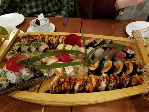 Conveyor belt sushi restaurant Grand Rapids