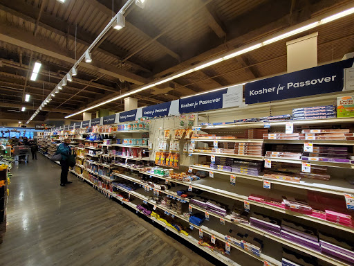 Grocery Store «Giant Food Stores», reviews and photos, 50 Wynnewood Rd, Wynnewood, PA 19096, USA