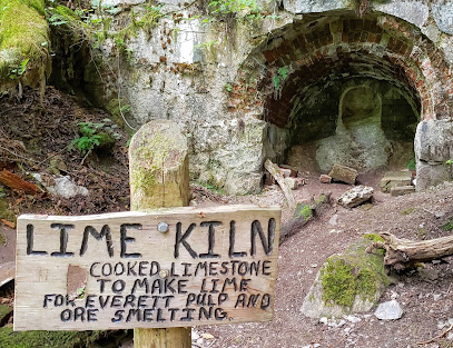 Old Lime Kiln