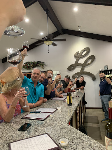 Winery «Lovers Leap Vineyards and Winery», reviews and photos, 1180 Lanes Mill Rd, Lawrenceburg, KY 40342, USA