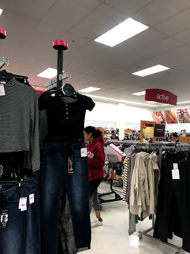 Department Store «T.J. Maxx», reviews and photos, 588 Francisco Blvd W, San Rafael, CA 94901, USA