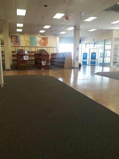 Clothing Store «Burlington Coat Factory», reviews and photos, 18000 Vernier Rd, Harper Woods, MI 48225, USA