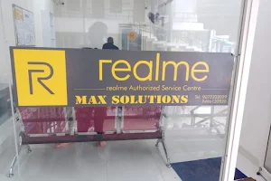 realme service center kollam image