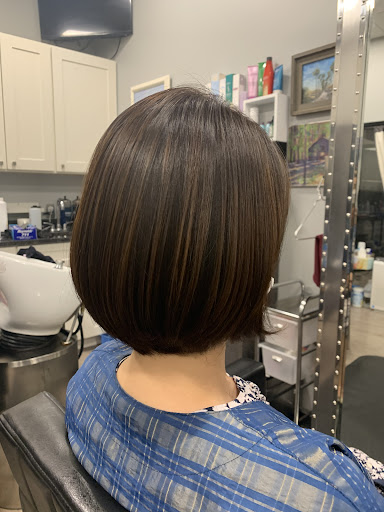 Beauty Salon «Cutz Hair Salon», reviews and photos, 2956 S Rochester Rd, Rochester Hills, MI 48307, USA