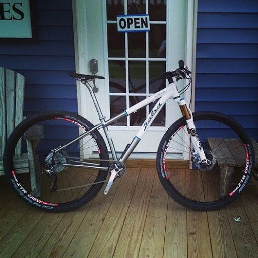 Bicycle Store «Trailside Bicycles», reviews and photos, 16271 Canal Rd, Hulberton, NY 14470, USA