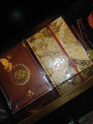 Book Store «Barnes & Noble», reviews and photos, 960 S Colorado Blvd, Glendale, CO 80246, USA