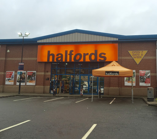 Halfords - Balham (London)