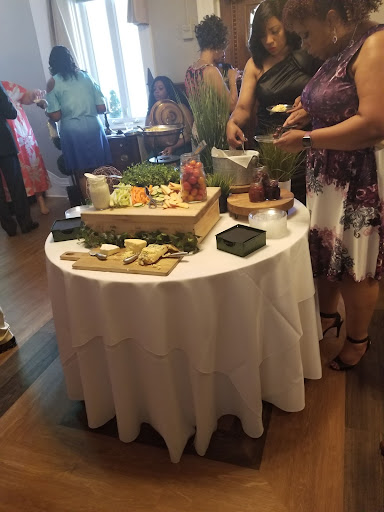 Wedding Venue «Whitehouse Caterers at Overhills Mansion, circa 1897», reviews and photos, 916 S Rolling Rd, Catonsville, MD 21228, USA