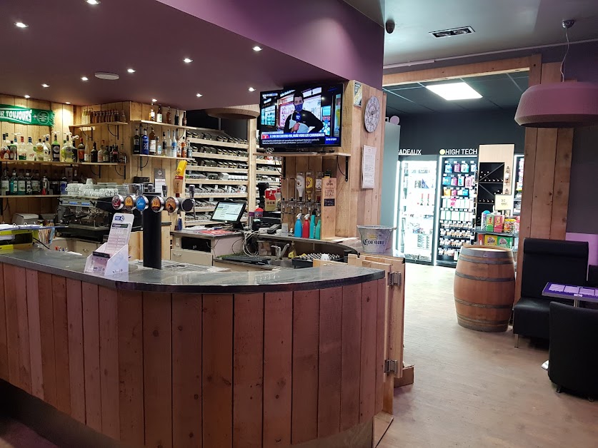 CBD Shop Saint Etienne | Bureau de Tabac ouvert | Purple Café à Saint-Étienne (Loire 42)