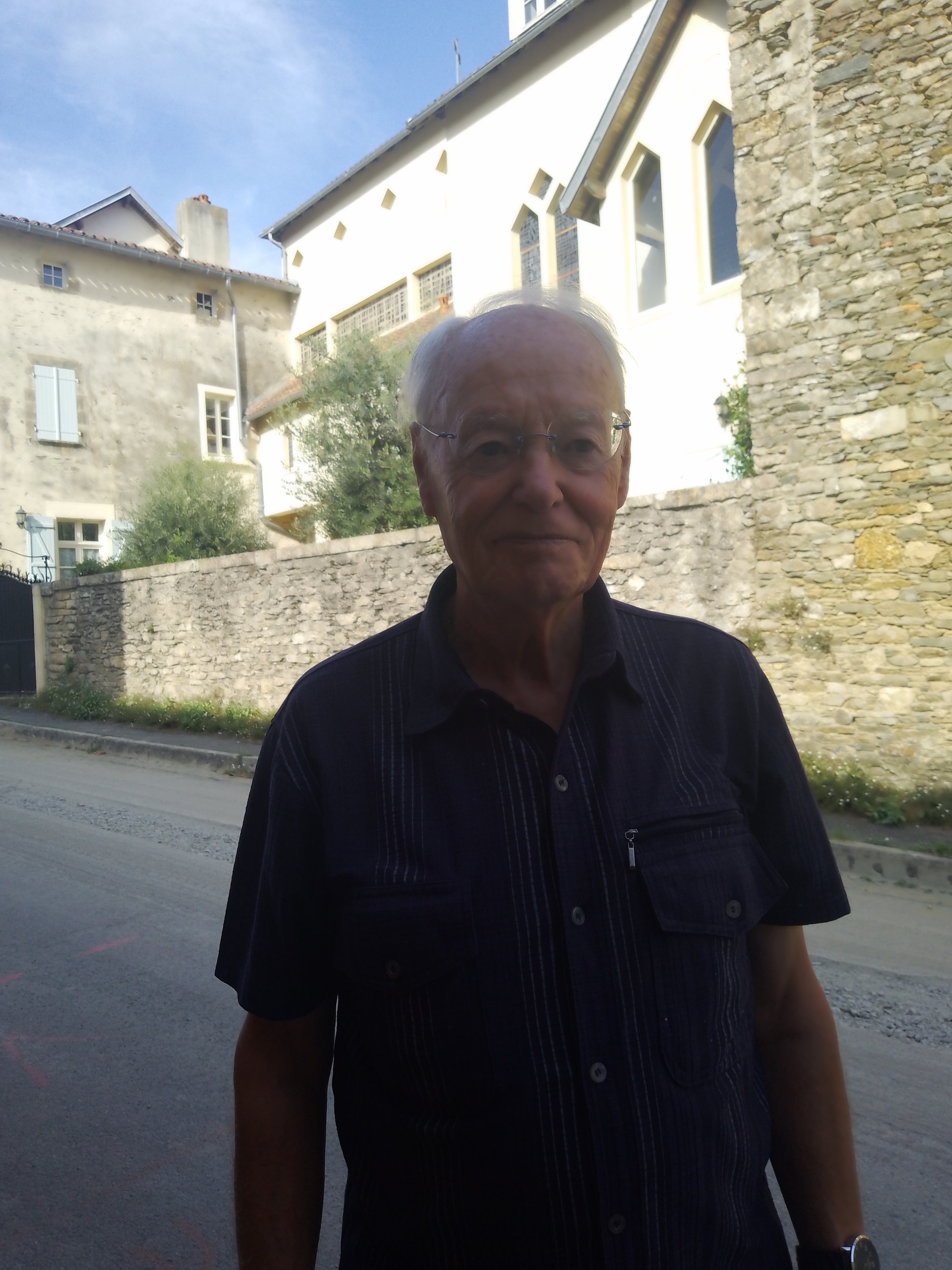 Photo n° 36 de l'avis de SANTOS.E fait le 12/10/2023 à 02:42