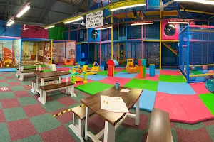 Tumbles Play Gym image