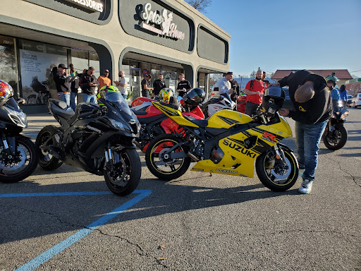 Motorcycle Parts Store «Cycle Gear», reviews and photos, 2052 Lincoln Hwy, Edison, NJ 08817, USA