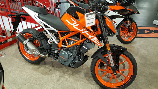 Motorcycle Dealer «Commonwealth Motorcycles», reviews and photos, 625 E Jefferson St, Louisville, KY 40202, USA