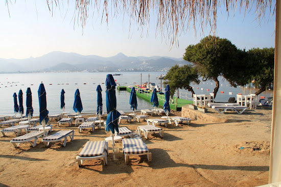 Avantgarde hotel beach
