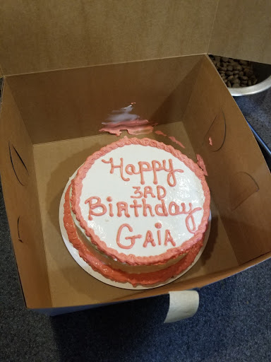 Bakery «Woofies Gourmet Dog Bakery», reviews and photos, 5087 W Ridge Rd, Spencerport, NY 14559, USA