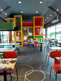 Atmosphère du Restauration rapide McDonald's à Langueux - n°18