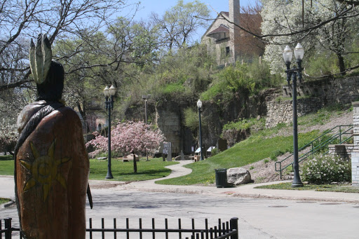 Park «Billie Limacher Bicentennial Park», reviews and photos, 201 W Jefferson St, Joliet, IL 60432, USA