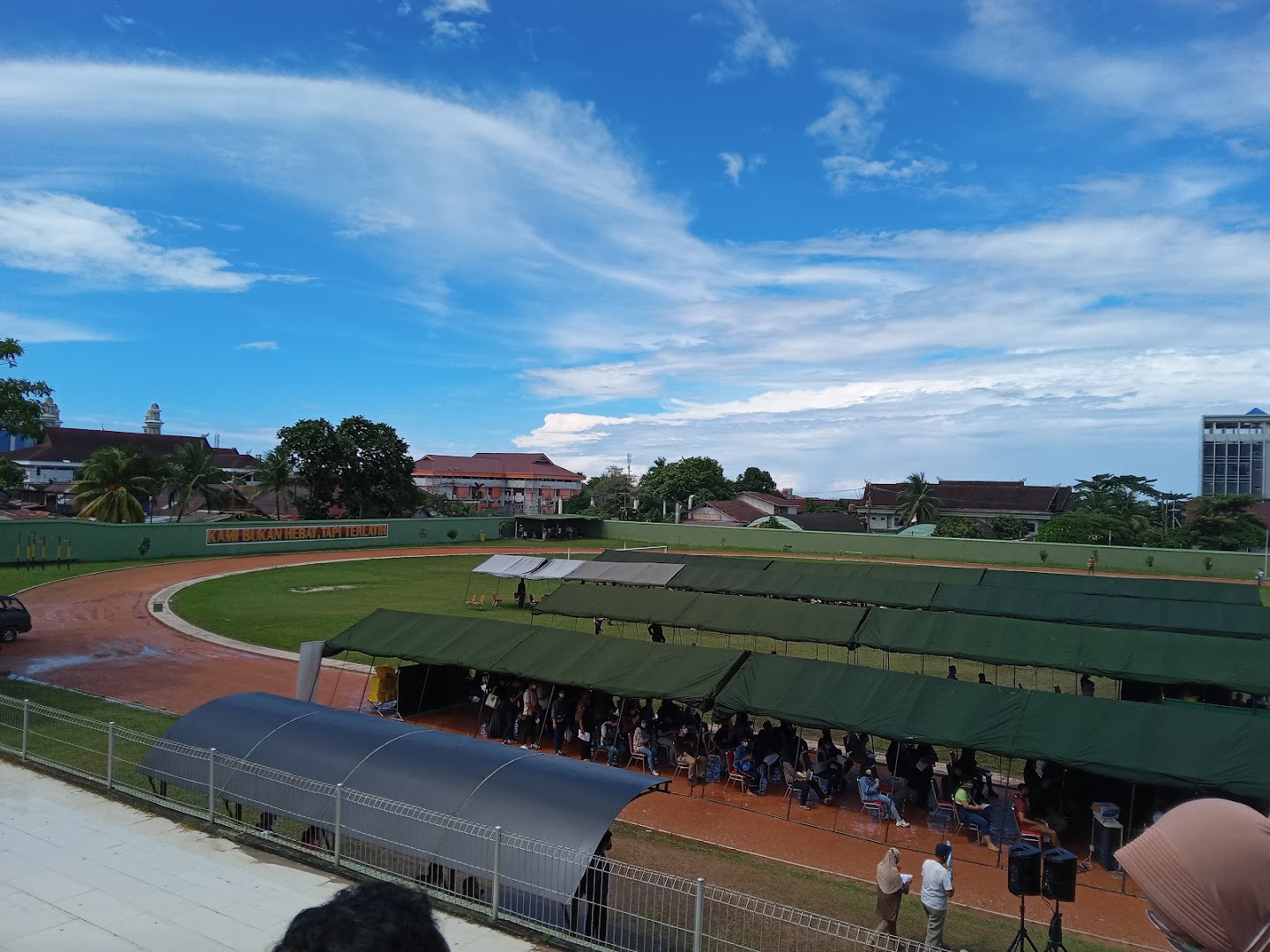 Gorengan Stadion Sudirman Photo