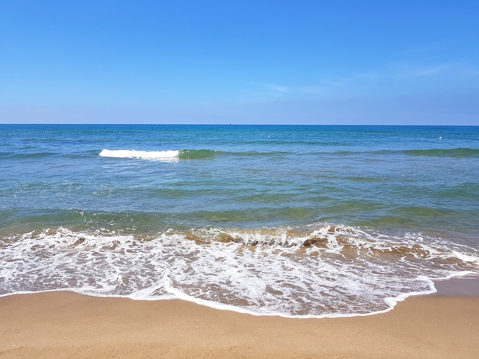 Fotografie cu Stella Marina - locul popular printre cunoscătorii de relaxare