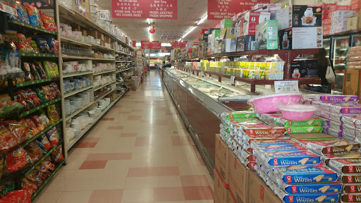 Asian Grocery Store «Vinh Phat Market», reviews and photos, 6105 Stockton Blvd, Sacramento, CA 95824, USA