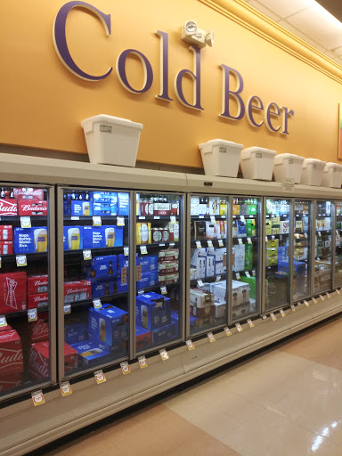 Grocery Store «Winn-Dixie», reviews and photos, 2519 McMullen Booth Rd #106, Clearwater, FL 33761, USA