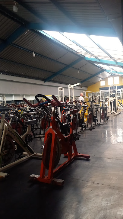 century Gym - MG33+H3W, 8A Calle, Cdad. de Guatemala, Guatemala