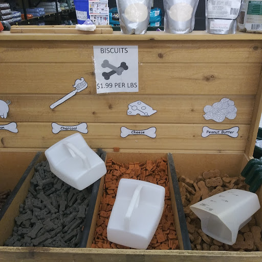 Clothing Store «Big R», reviews and photos, 165 Fontaine Blvd, Colorado Springs, CO 80911, USA