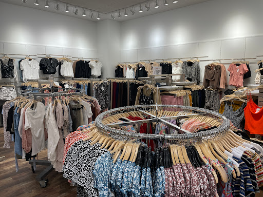 Shopping Mall «King of Prussia Mall», reviews and photos, 160 N Gulph Rd, King of Prussia, PA 19406, USA