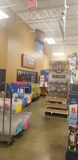 Pet Supply Store «PetSmart», reviews and photos, 948 Springfield Rd, Union, NJ 07083, USA