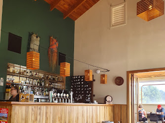 Pepper Tree Restaurant and Bar