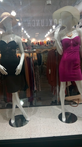 Outlet Store «Express Factory Outlet», reviews and photos, 14520 W Colfax Ave, Lakewood, CO 80401, USA