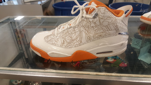 Thrift Store «Goodwill Retail Store of University City», reviews and photos